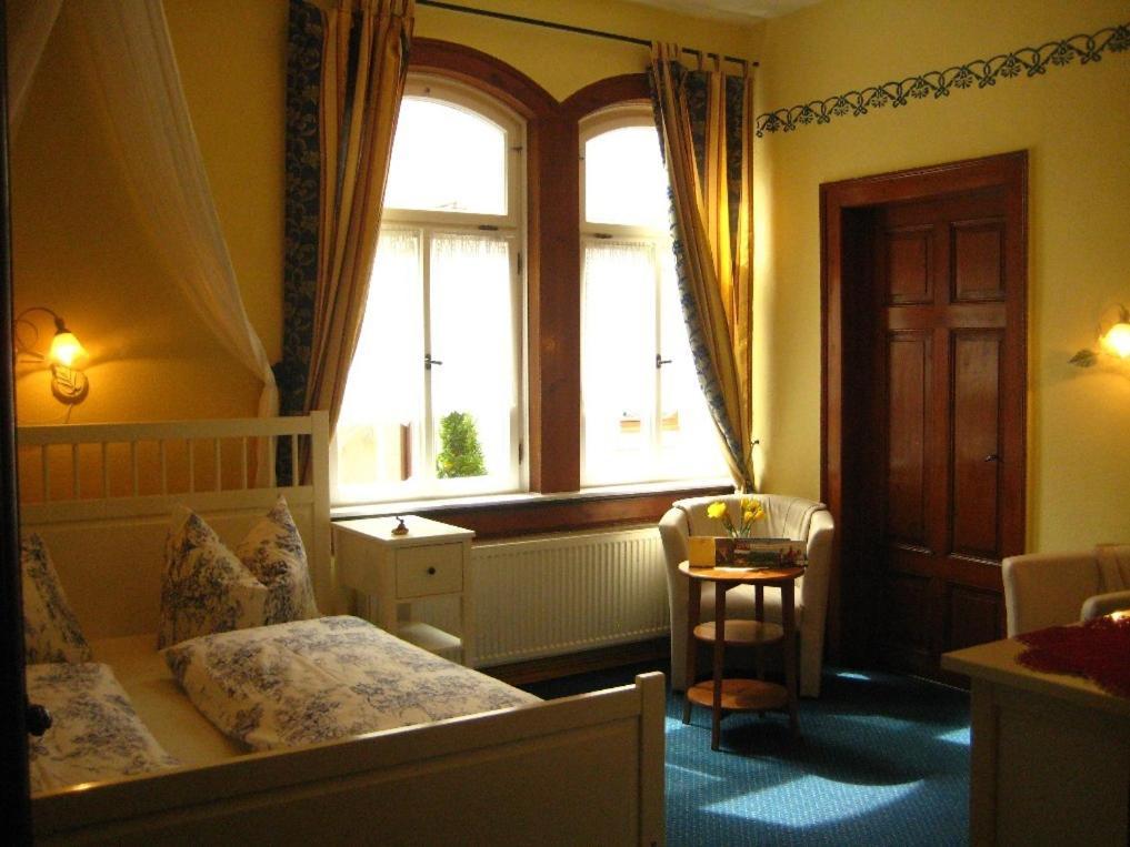 Hotel Villa Rossek Bad Liebenstein Quarto foto